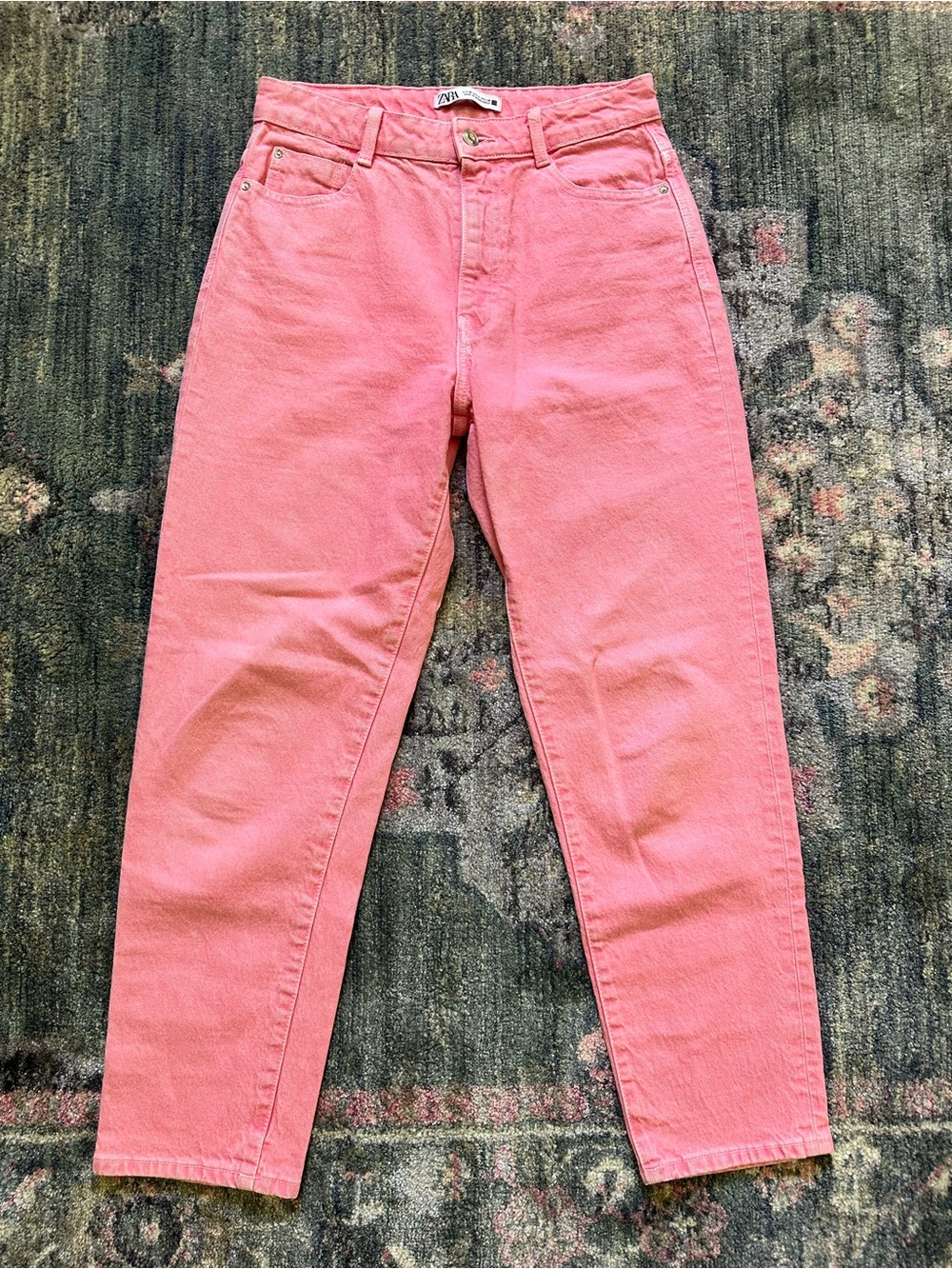 Zara Straight-Leg Bright Pink Jeans Women’s 6 Colorful Luxury Trending Feminine